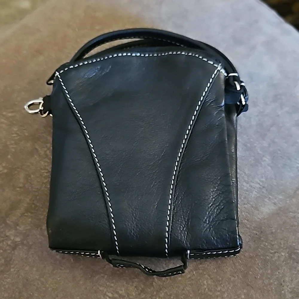 3/$30 VTG Black Leather Mini Folding Change Pouch